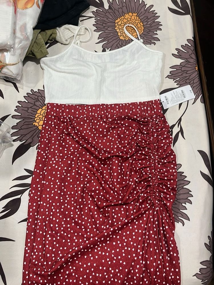 Chic Red Heart Print Ruched Midi Skirt Set