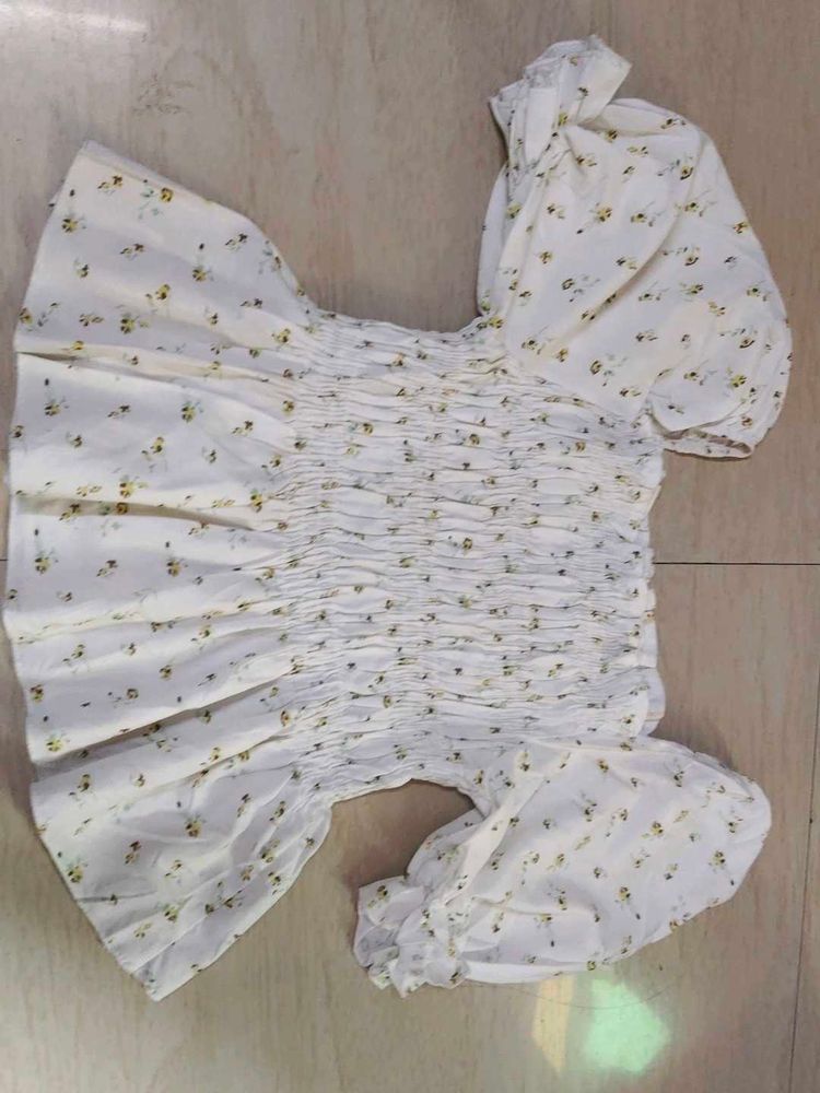 Cute Floral Smocked Top