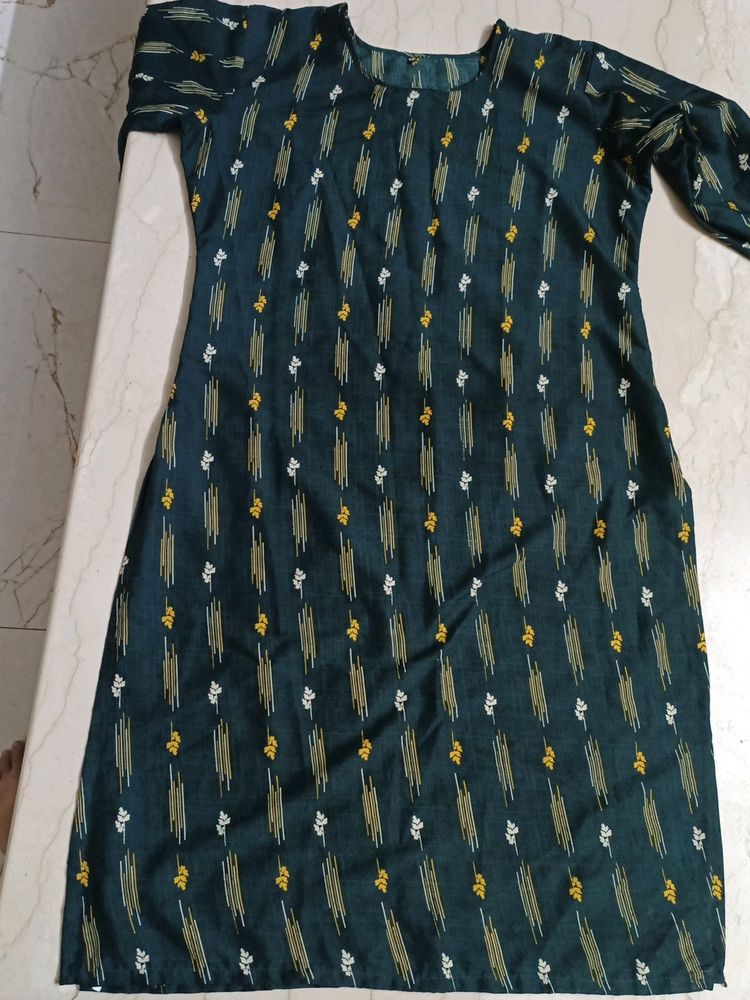 Green Kurti
