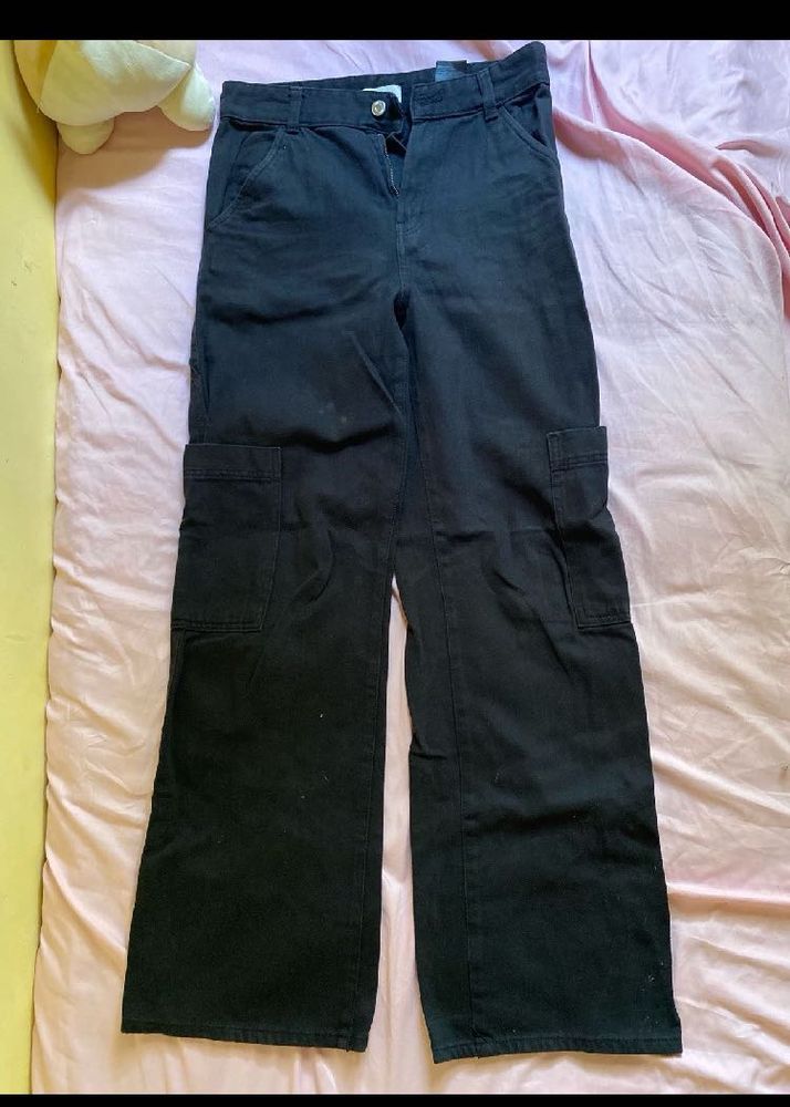 Black Cargo Pants