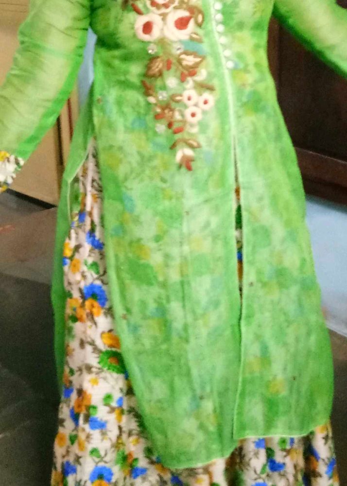 Floral Print Ethnic Gown