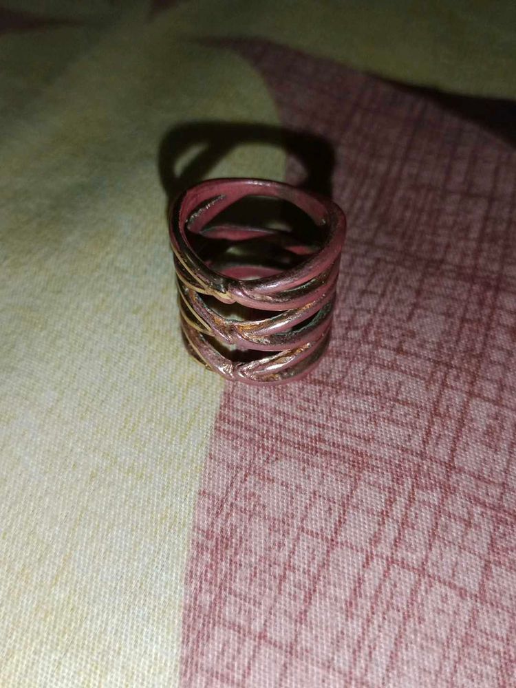 Unique Spiral Statement Ring