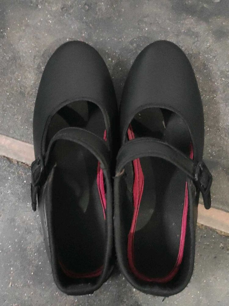 Black school shoes