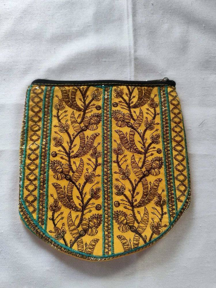 Embroidered Floral Pouch