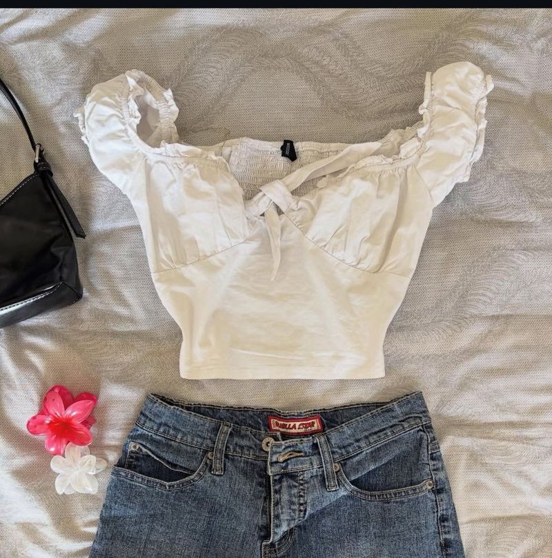 Cute White Tie Front Puff Sleeve Top