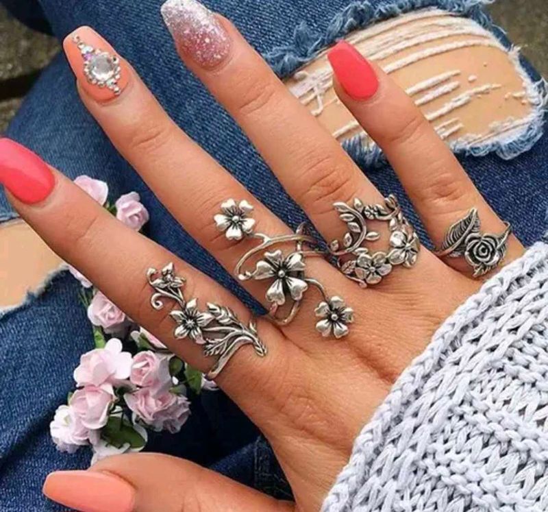 Boho Floral Ring Set