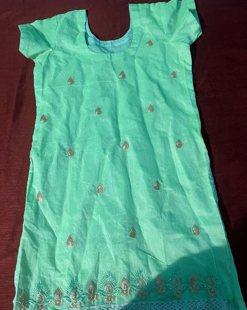 Light Green Embroidered Kurta