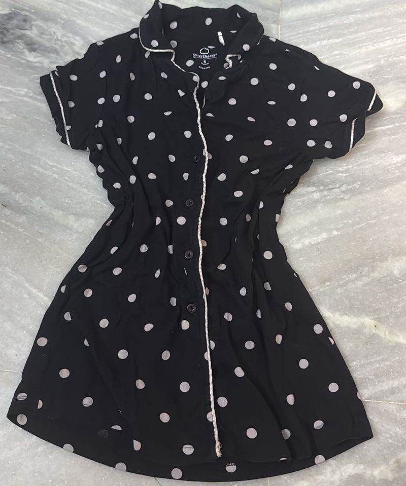 Black Polka Dot Nightgown