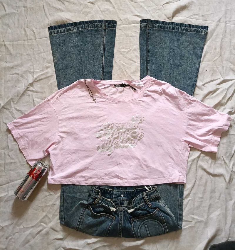 Pink Graphic Crop Top &amp; Flare Jeans Outfit