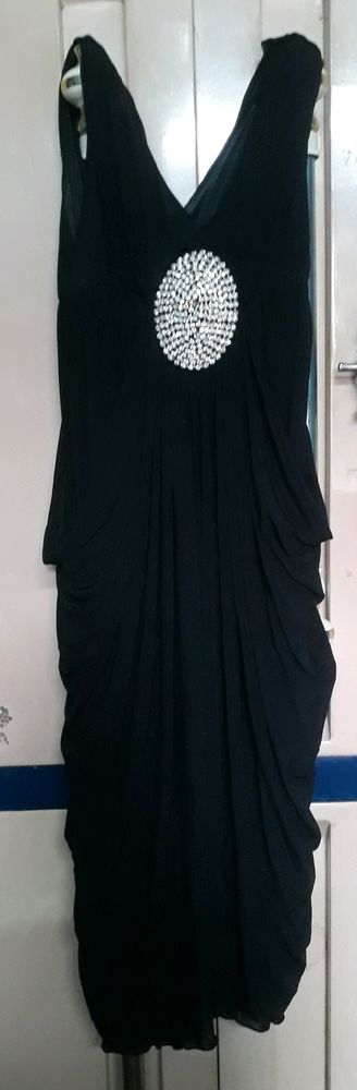 Women black Grown top