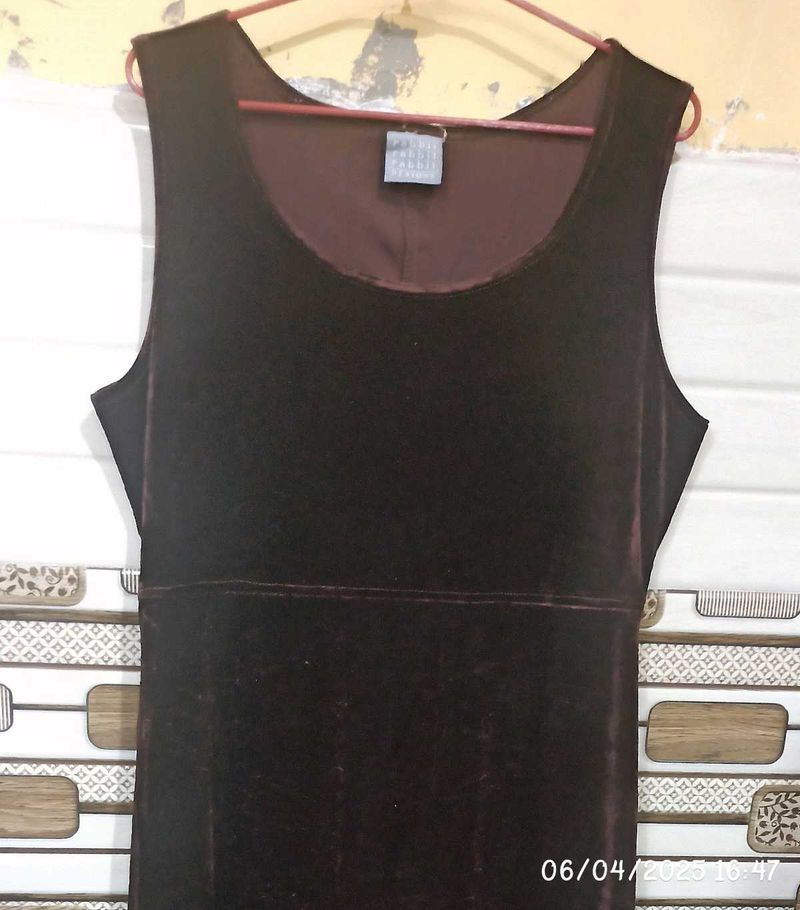 Velvet Sleevless Dress