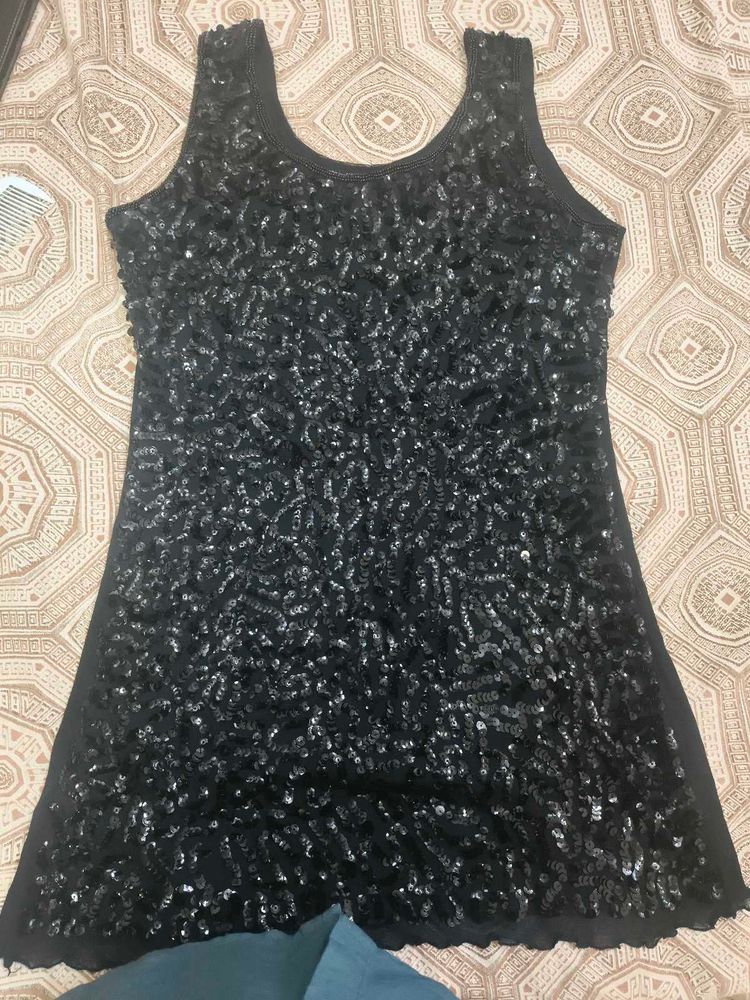 Sparkly Black Sequin party Tank Top in 36 bust