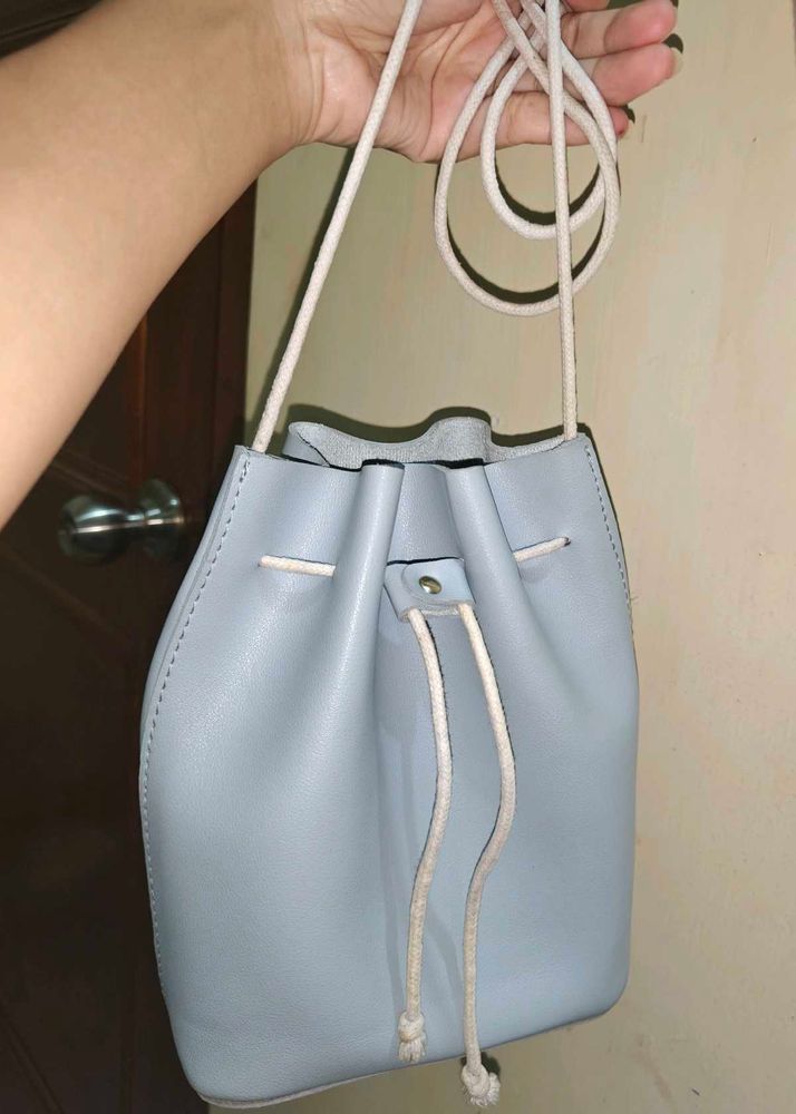 Chic Light Blue Drawstring Bucket Bag