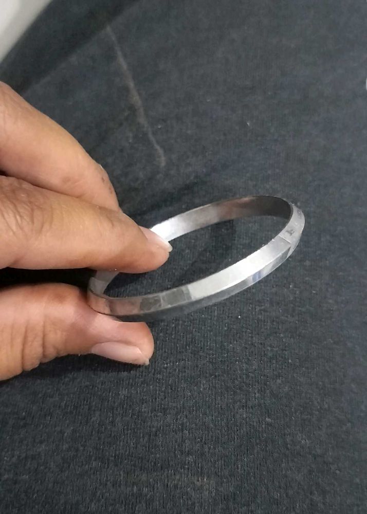 Elegant Silver Bangle