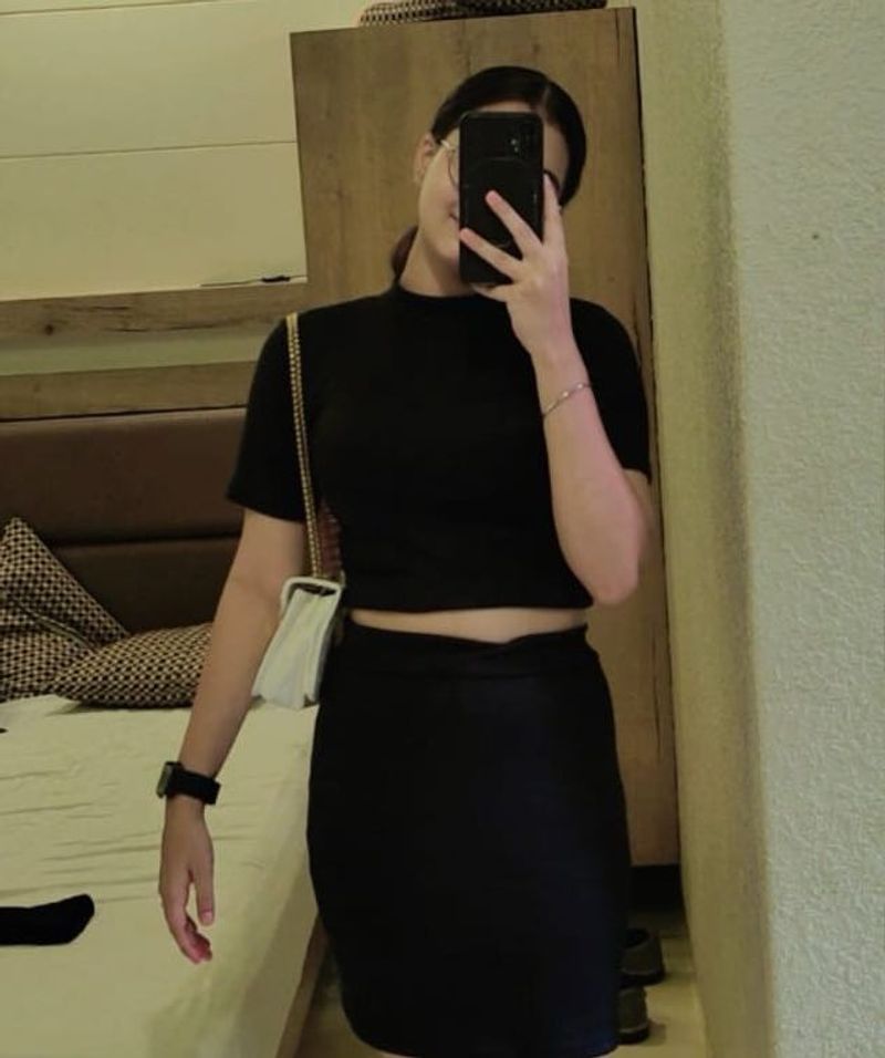 Chic Black Crood set