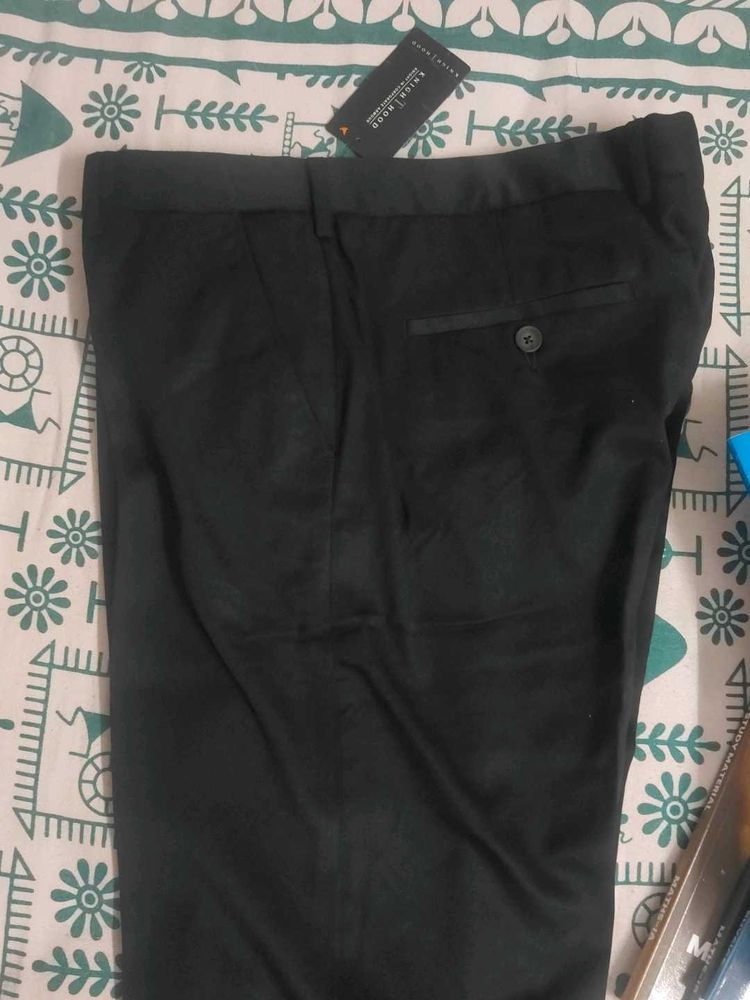 Men's Black Formal Trousers