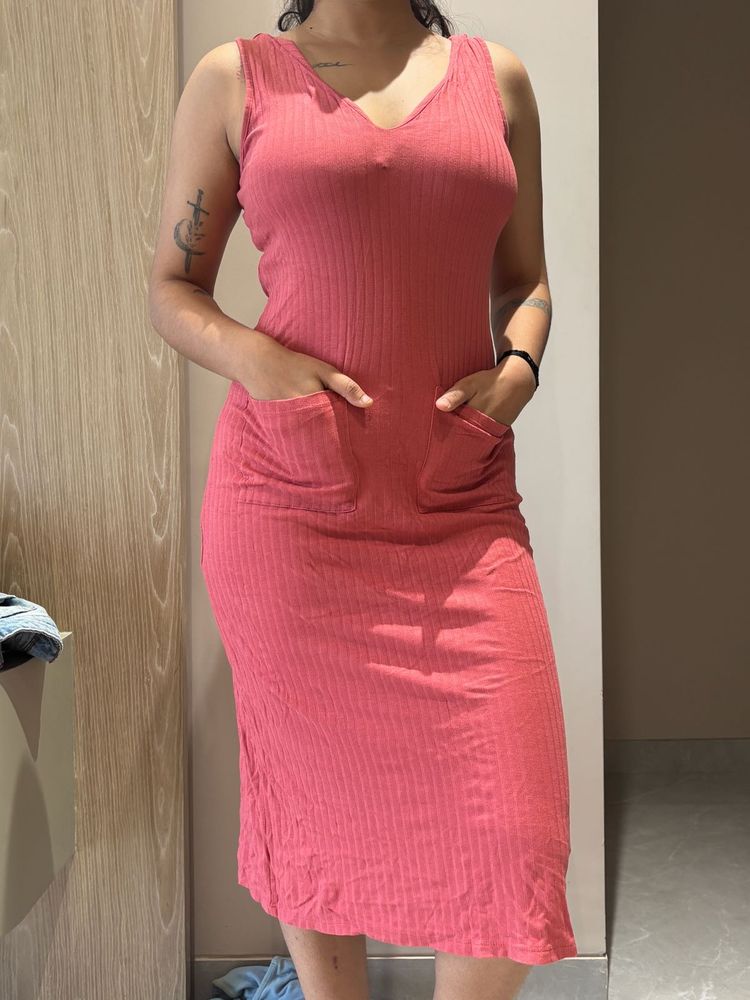 Ribbed Pocket Dress