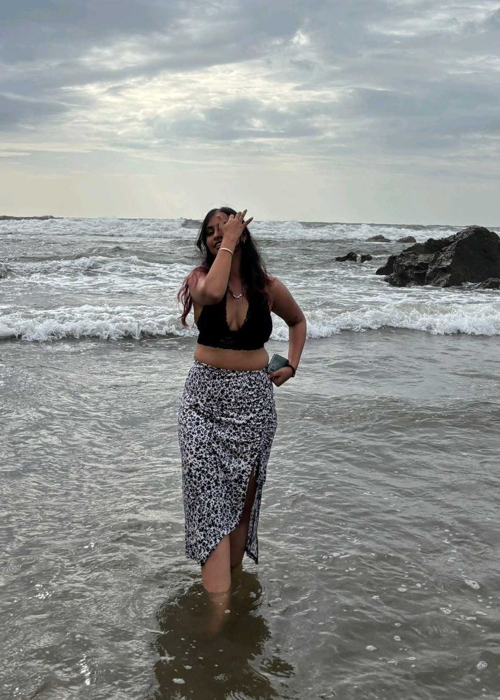 price drop !!! Printed Midi Skirt with bralet