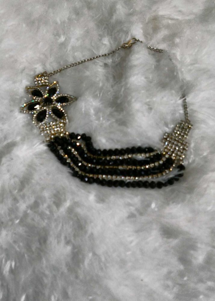 Sparkling Black &amp; Silver Necklace