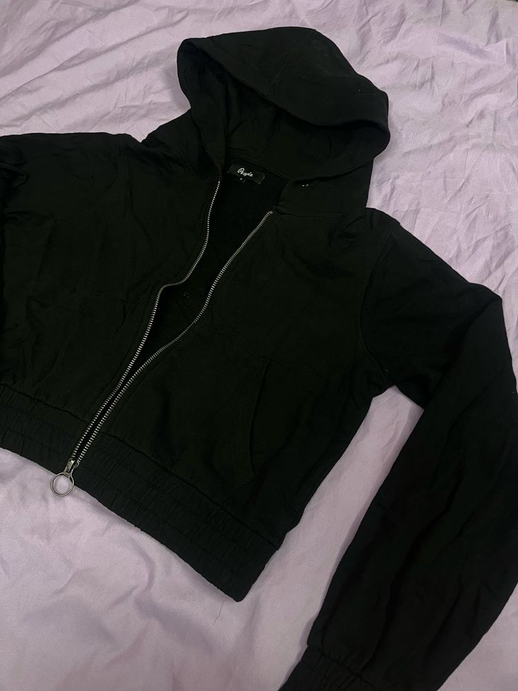 Black Cropped Zip-Up Hoodie
