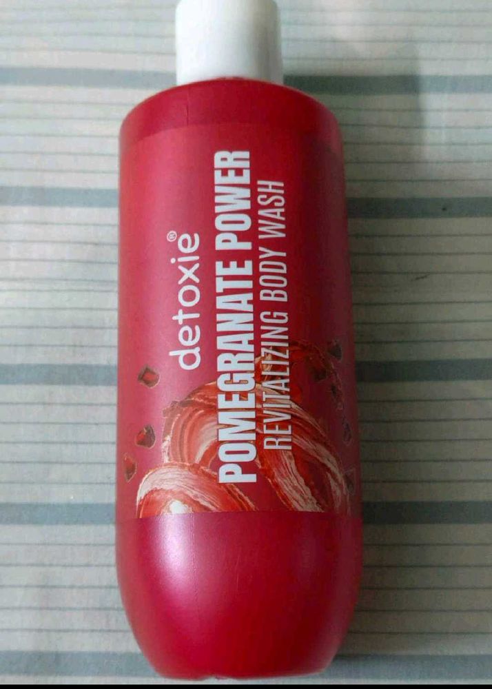 Detoxie Pomegranate Power Body Wash