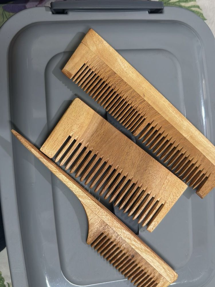 Wooden Comb (any1)