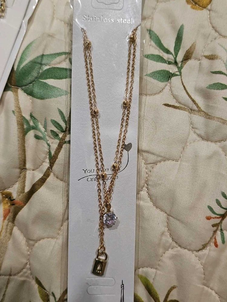 Chic anti tarnish Layered Necklace