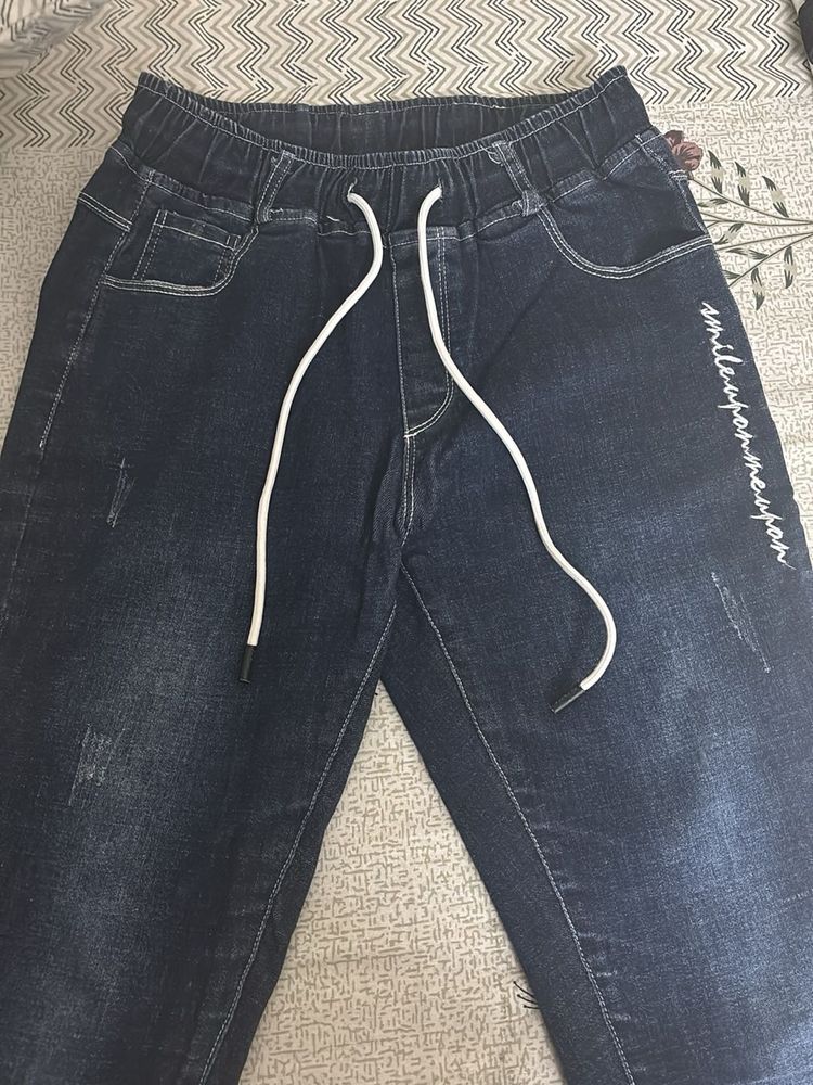 Stylish Women's Denim Jeans