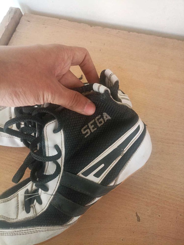 Kabbadi mat shoe by sega
