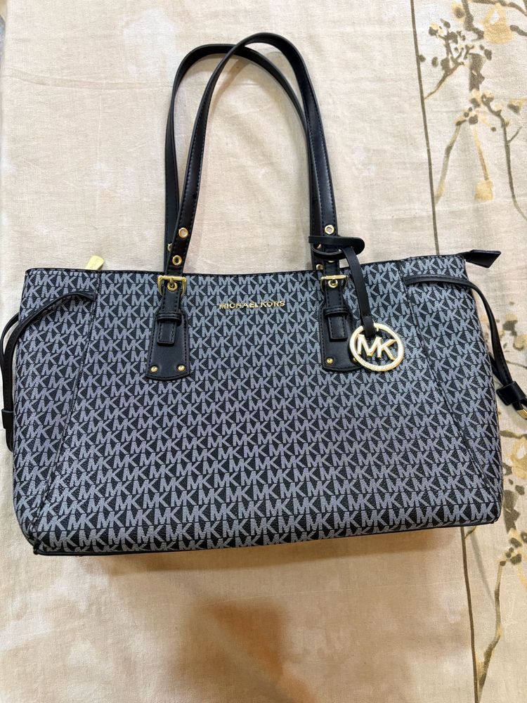 Michael Kors Tote Bag - First Copy