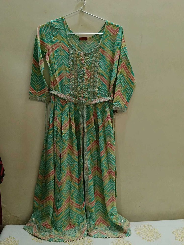 Embellished Kurta Set with Belt