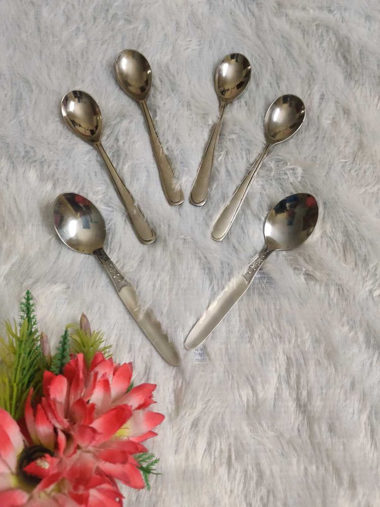 Dessert Spoons 4+2