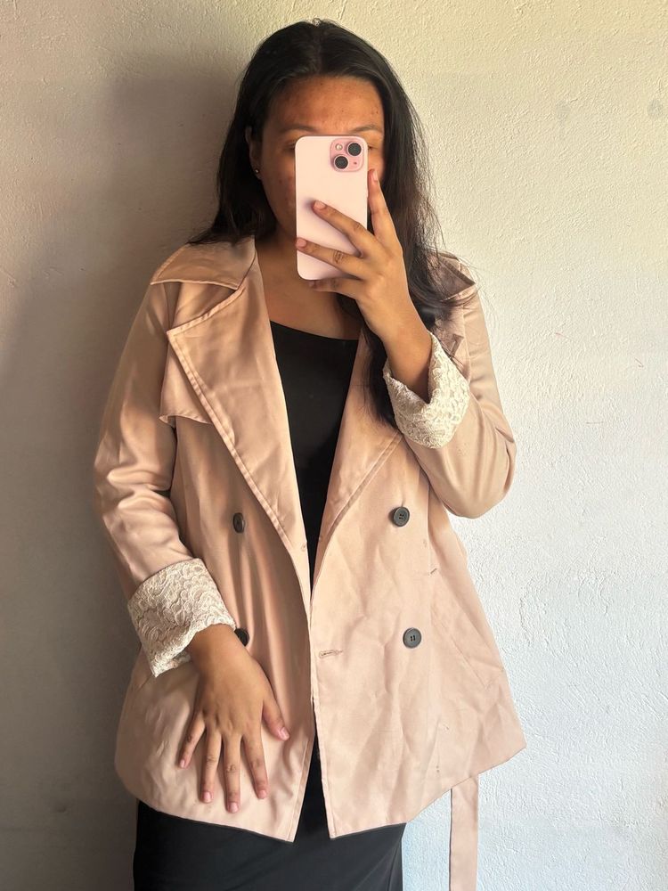 Chic Beige Double-Breasted Jacket