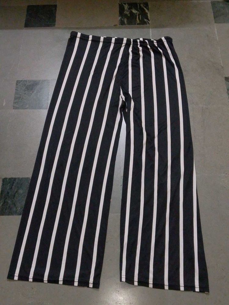 Striped Wide-Leg Pants