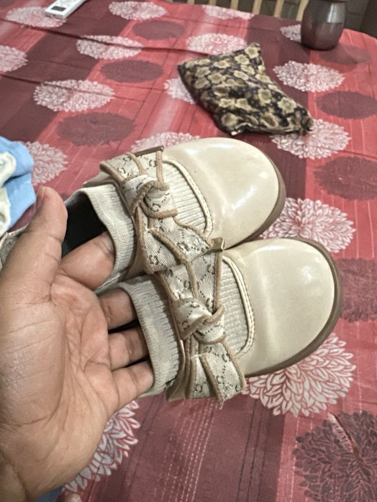 Cute Cream Bow Ballerinas