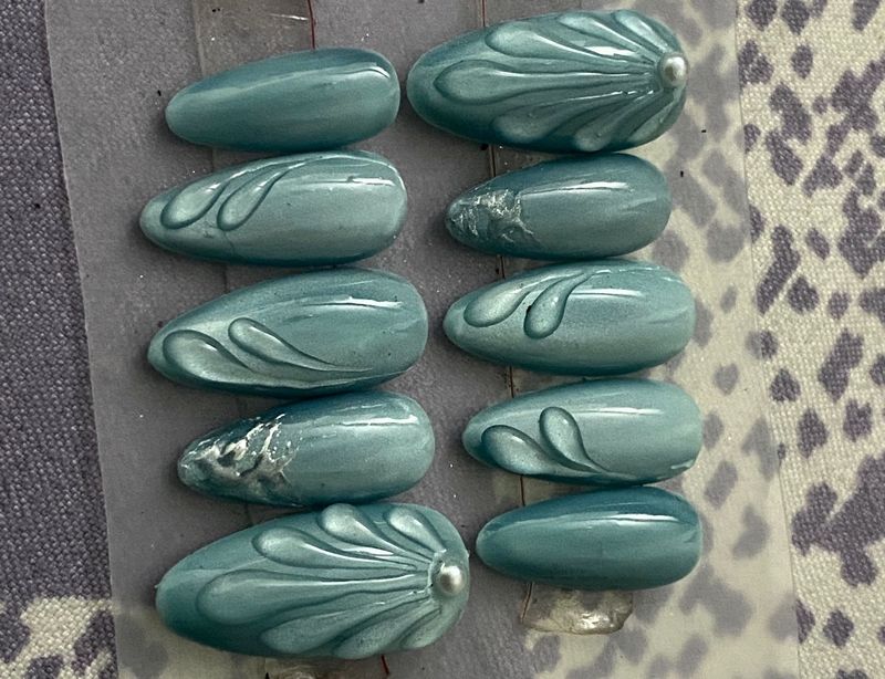 Handcrafted Cat Eye Teal Press-On Nails