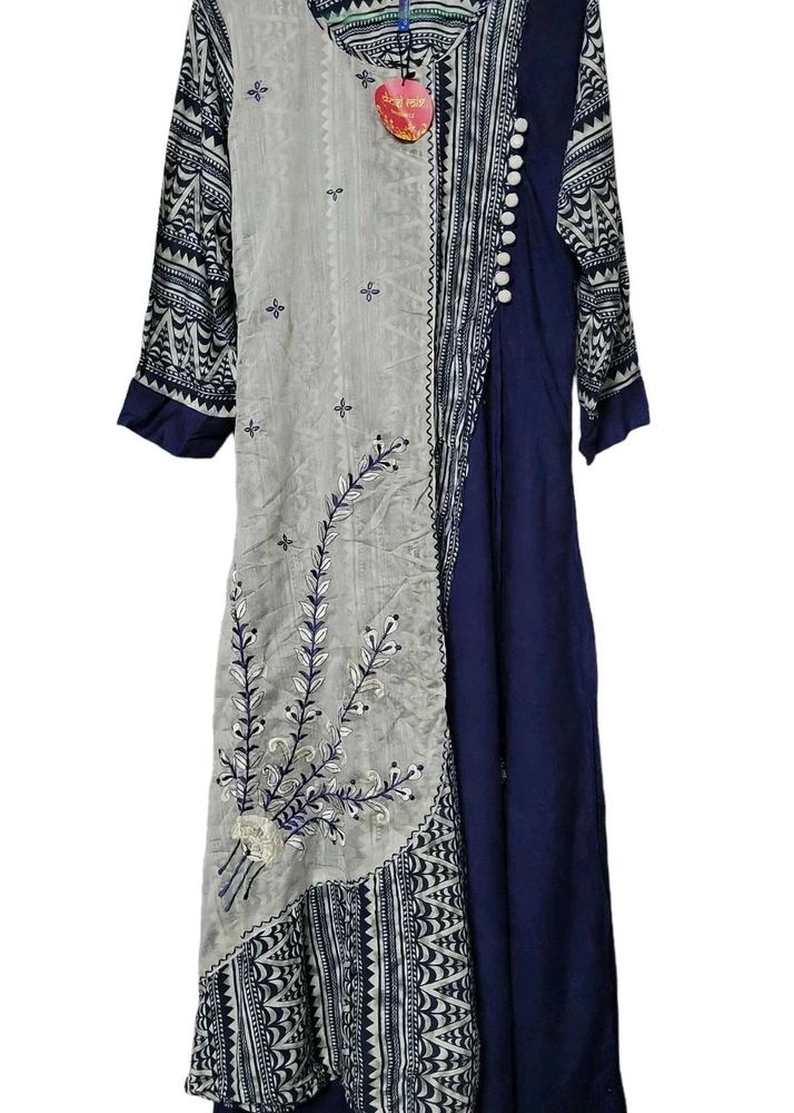 Elegant Embroidered Kurta Suit