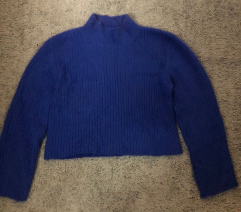 Blue Sweater For My Lovely Ladies 💙