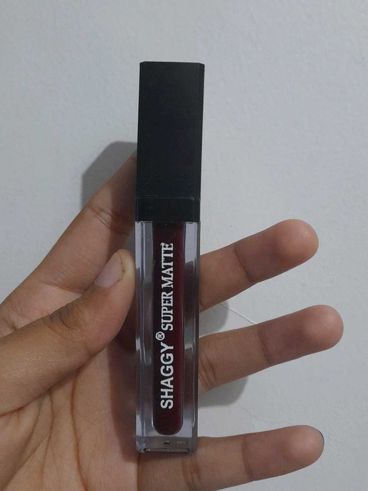 SHAGGY MAROON LIPSTICK