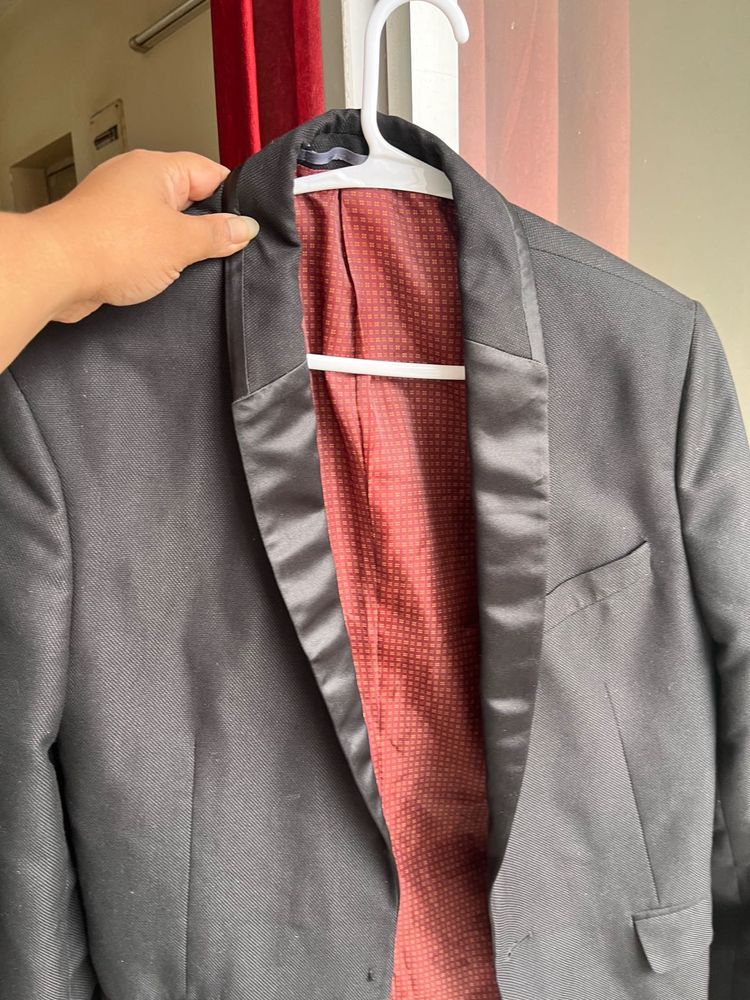 Men's Stylish Black Blazer