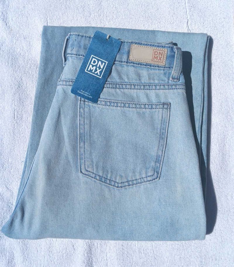 Wide Leg Light Blue Jean