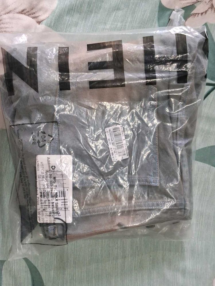 nwt shein men Ice cold colour jeans
