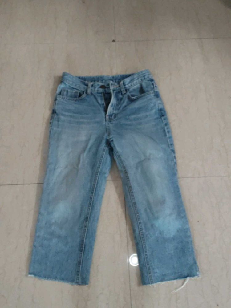high rise Light Wash Cropped Denim Jeans