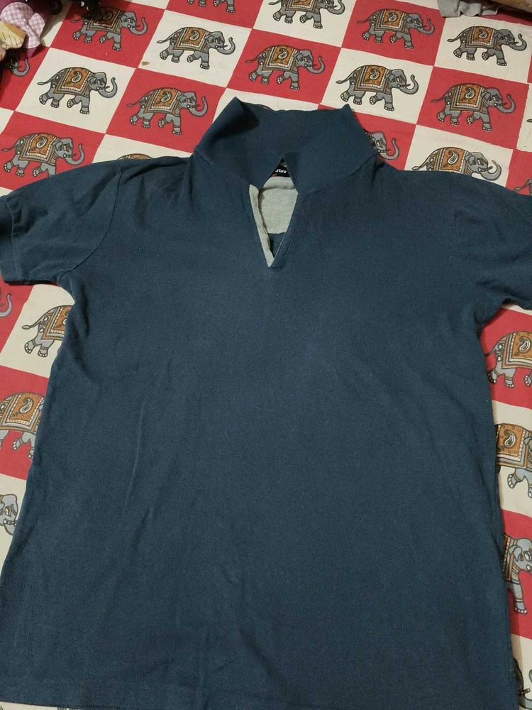 Men's Blue Collared T-Shirt