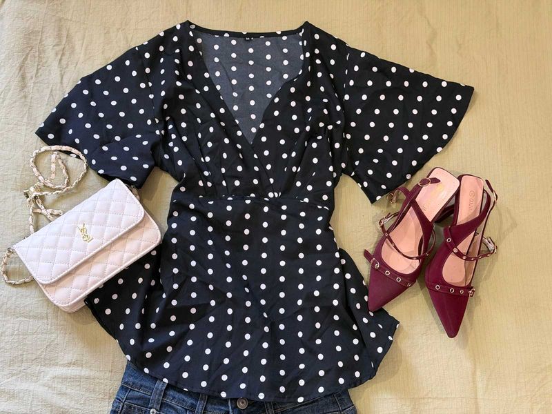 Chic Black &amp; White Polka Dot Top