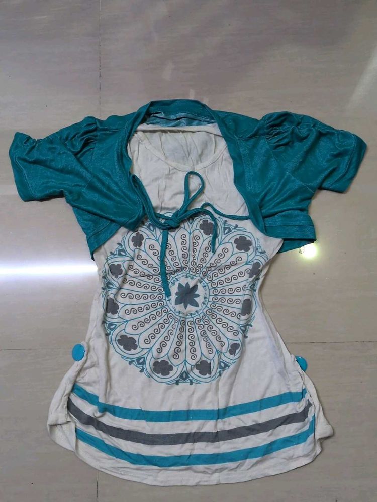 Stylish Teal &amp; White Top