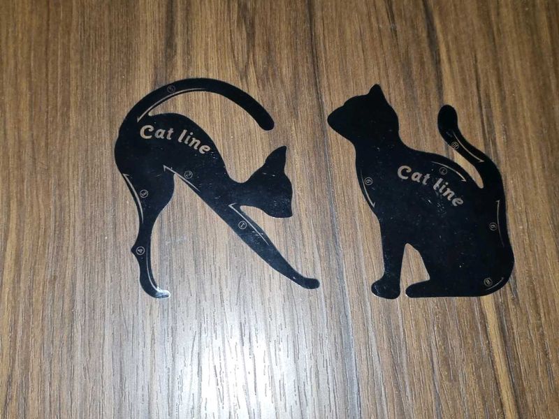 Cat Eyeliner Stencils