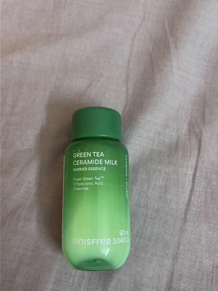 Innisfree Green Tea Ceramide Milk Barrier Essence