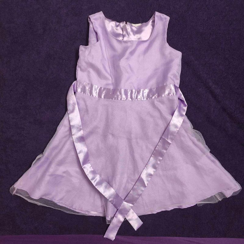 Lovely Lavender Dress 4-6 years