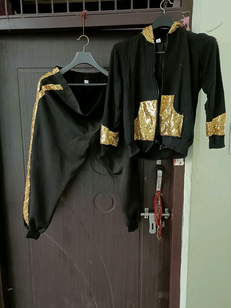 Co-ord Set Black For Females